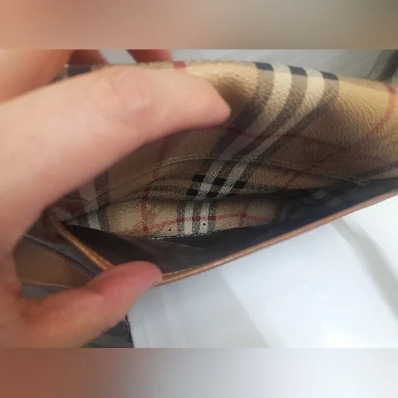 Burberrys - Vintage Crossbody Bag - Nova Check - Picture 8 of 15